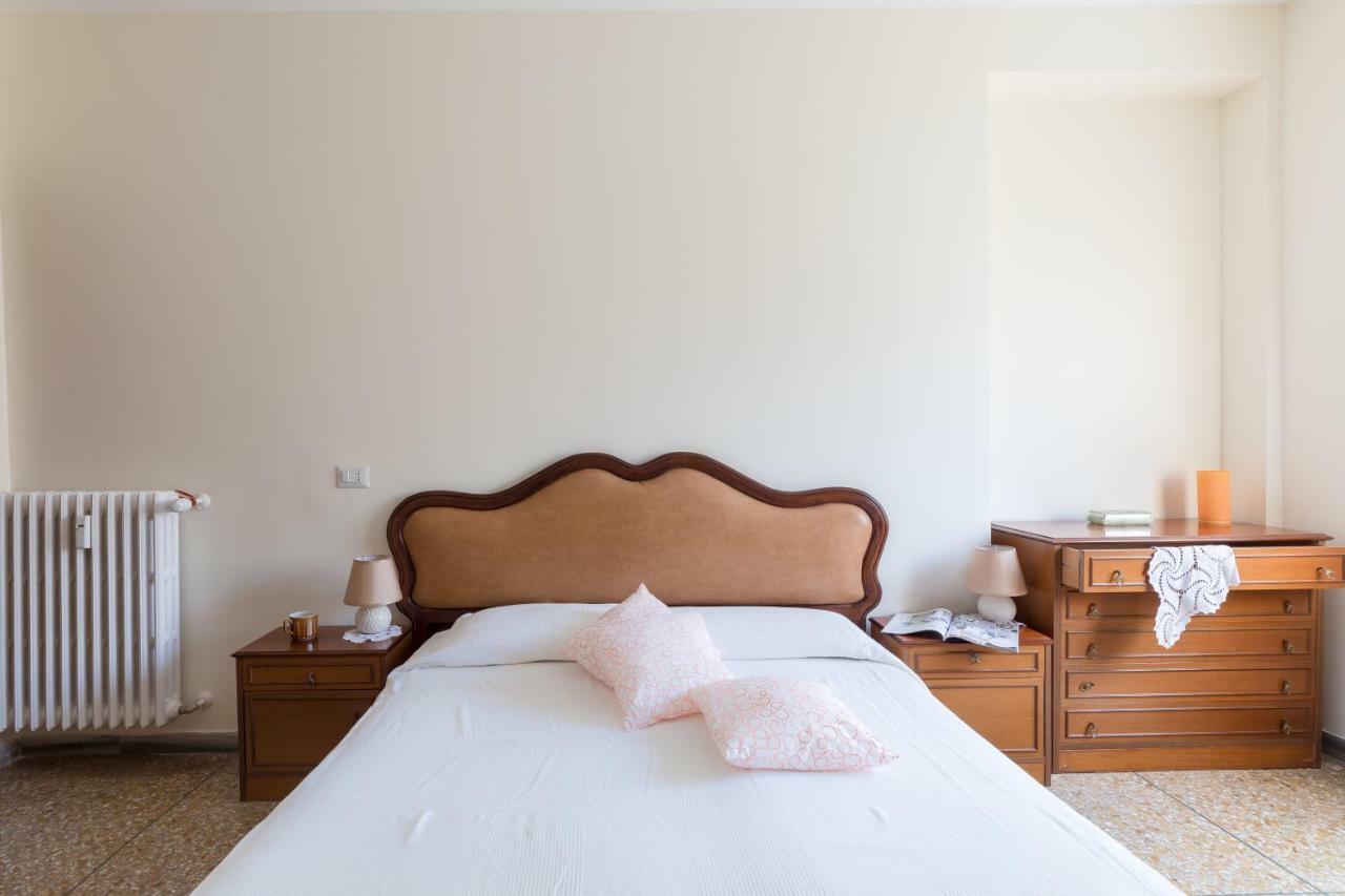 Hortis Apartment, 5 Persone, 2 Camere, Balcone, Metro C E Tram Per Il Centro Appartement